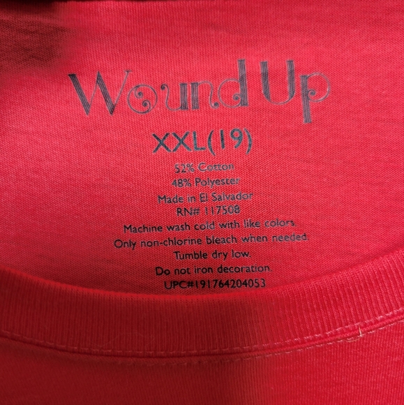 LOVE tee shirt❤️ - Picture 2 of 2